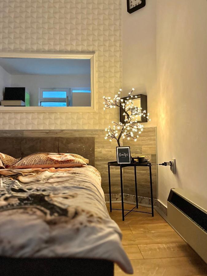 Nilton Apartmans Ni Kültér fotó